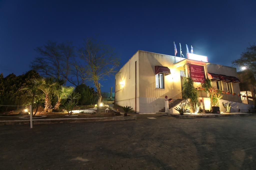 Agriturist Soleluna Caltagirone Eksteriør bilde